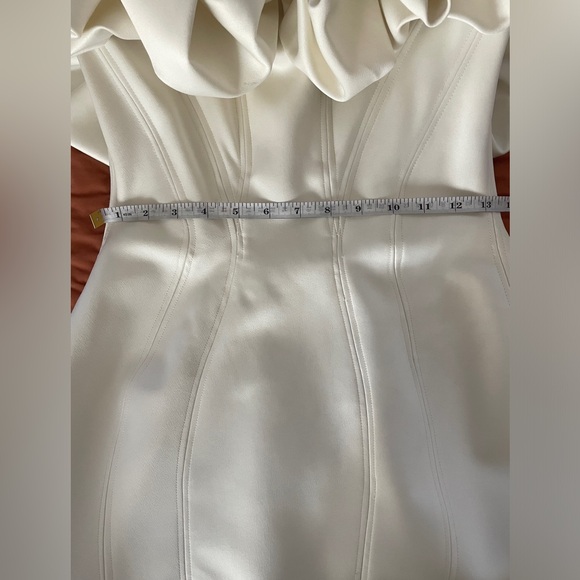 House of CB Selena Dress - Picture 4 of 8